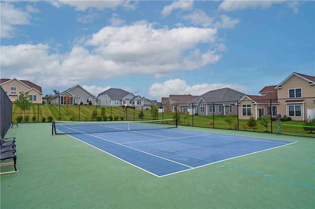 3715 Founders XING, Bethlehem Twp, PA 18045
