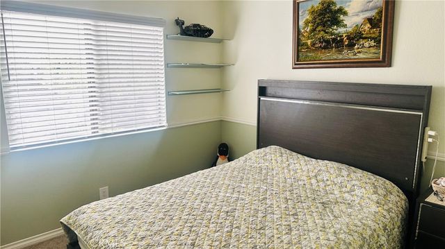5711 Owensmouth 109, Woodland Hills, CA 91367