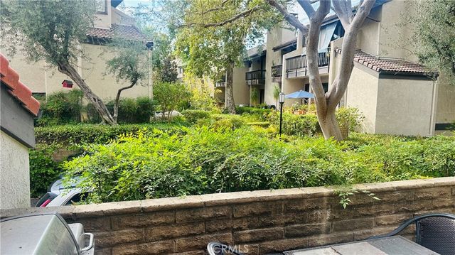 5711 Owensmouth 109, Woodland Hills, CA 91367