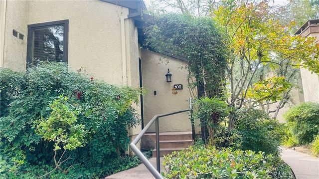 5711 Owensmouth 109, Woodland Hills, CA 91367