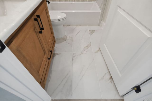 4214 Summit Place, San Antonio, TX 78257