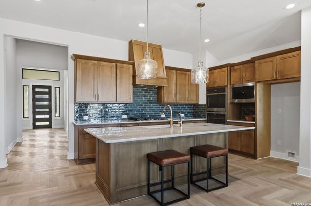 4214 Summit Place, San Antonio, TX 78257