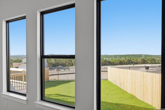 4214 Summit Place, San Antonio, TX 78257