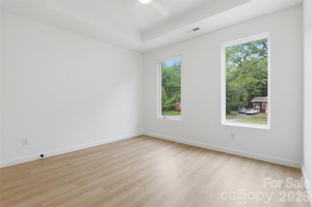2822 Dogwood Avenue, Charlotte, NC 28206