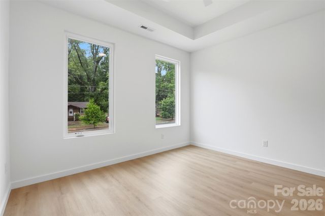 2822 Dogwood Avenue, Charlotte, NC 28206