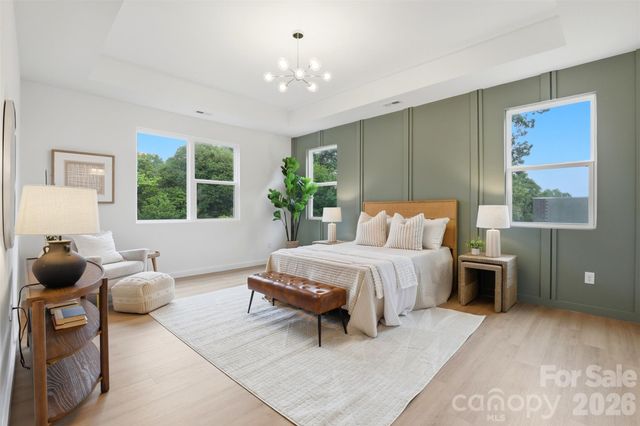 2822 Dogwood Avenue, Charlotte, NC 28206