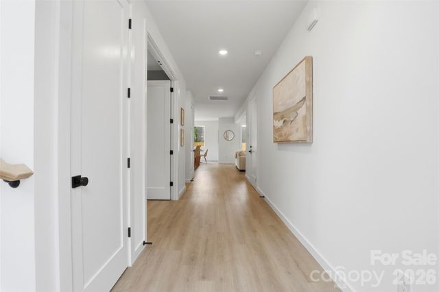 2822 Dogwood Avenue, Charlotte, NC 28206