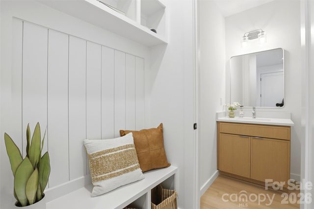 2822 Dogwood Avenue, Charlotte, NC 28206