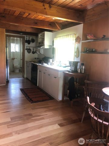 845 Schmid Road, Grayland, WA 98547