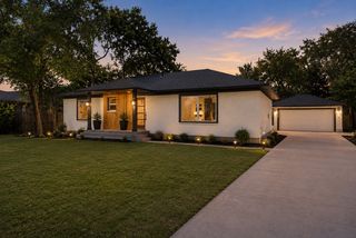 112 Laurel Street, Lancaster, TX 75134