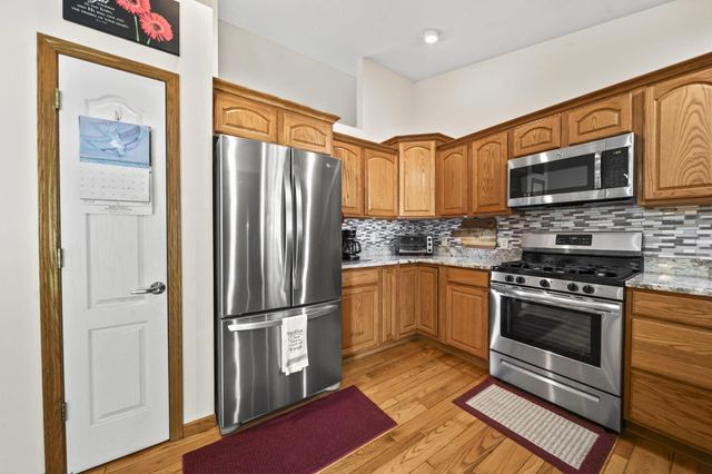 334 Glenridge Circle, Howard, OH 43028