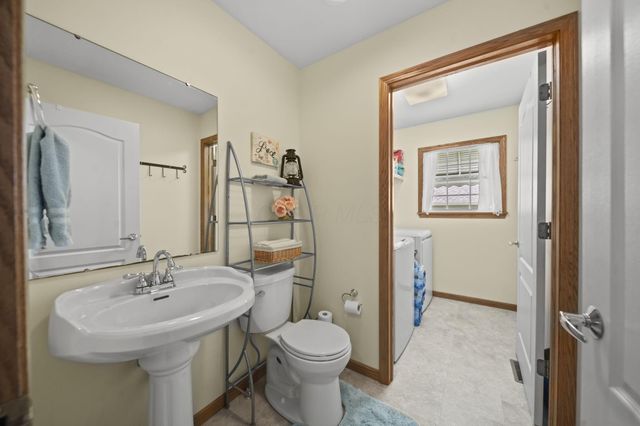 334 Glenridge Circle, Howard, OH 43028