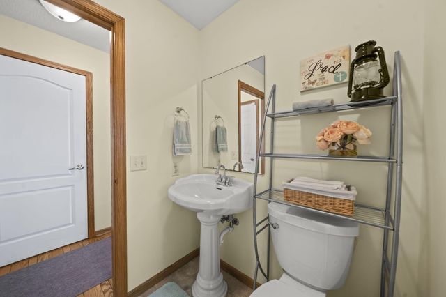 334 Glenridge Circle, Howard, OH 43028