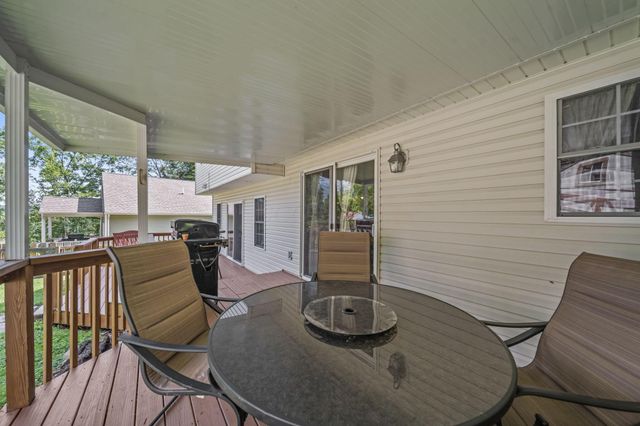 334 Glenridge Circle, Howard, OH 43028