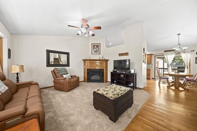 334 Glenridge Circle, Howard, OH 43028