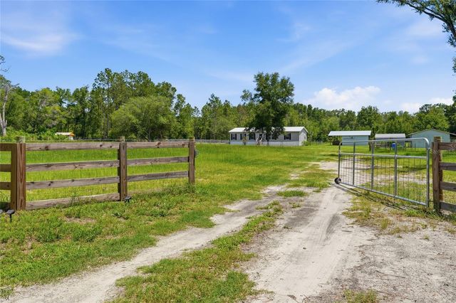 4889 SW 35TH TRAIL, Bell, FL 32619