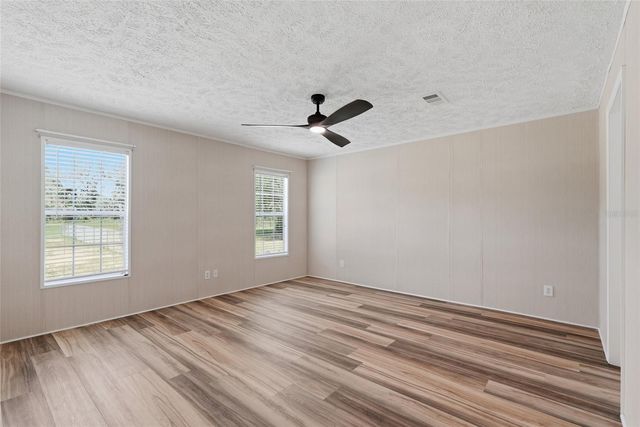 4889 SW 35TH TRAIL, Bell, FL 32619