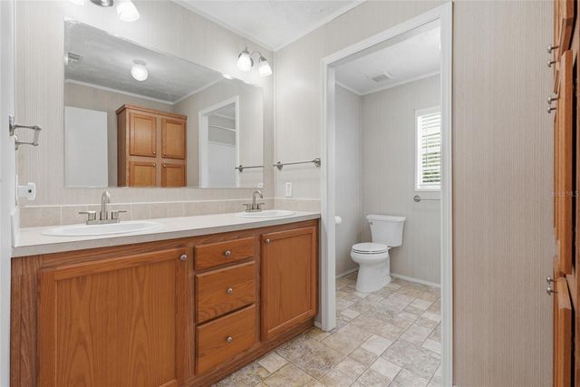 4889 SW 35TH TRAIL, Bell, FL 32619