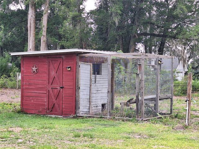 4889 SW 35TH TRAIL, Bell, FL 32619