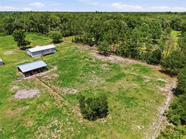 4889 SW 35TH TRAIL, Bell, FL 32619