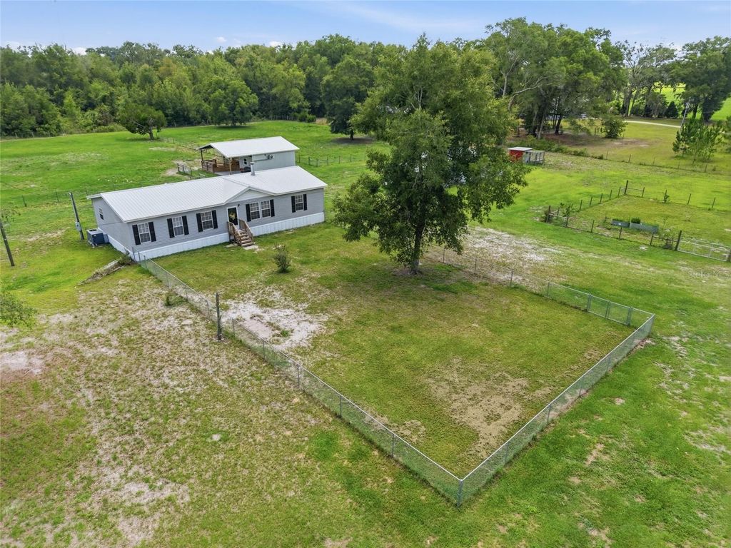 4889 SW 35TH TRAIL, Bell, FL 32619