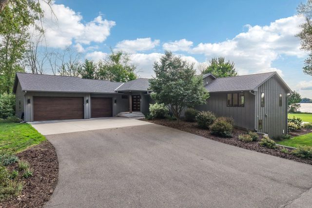 7397 Old Mill Road, Hugo, MN 55038
