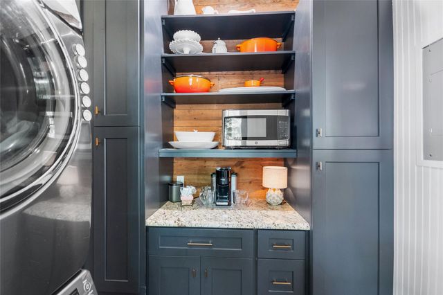 603 E Liberty Ave, Round Rock, TX 78664