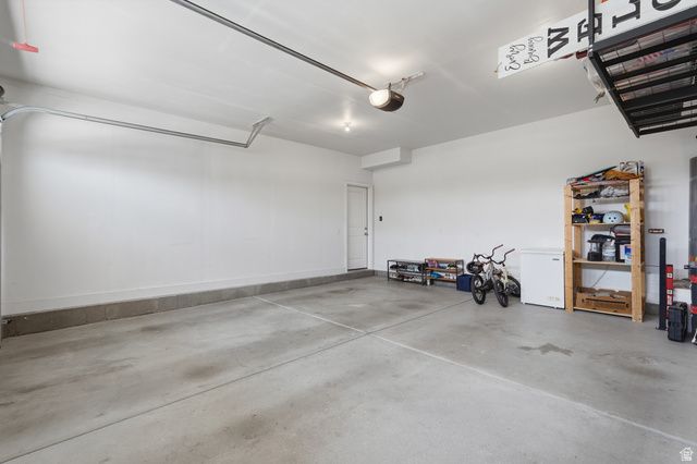 1644 W RED PINE DR, Syracuse, UT 84075