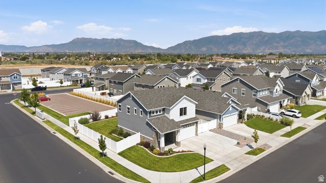 1644 W RED PINE DR, Syracuse, UT 84075