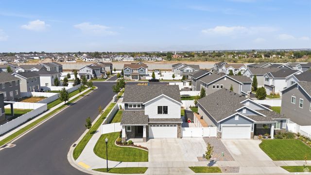 1644 W RED PINE DR, Syracuse, UT 84075
