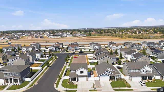 1644 W RED PINE DR, Syracuse, UT 84075