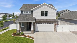 1644 W RED PINE DR, Syracuse, UT 84075
