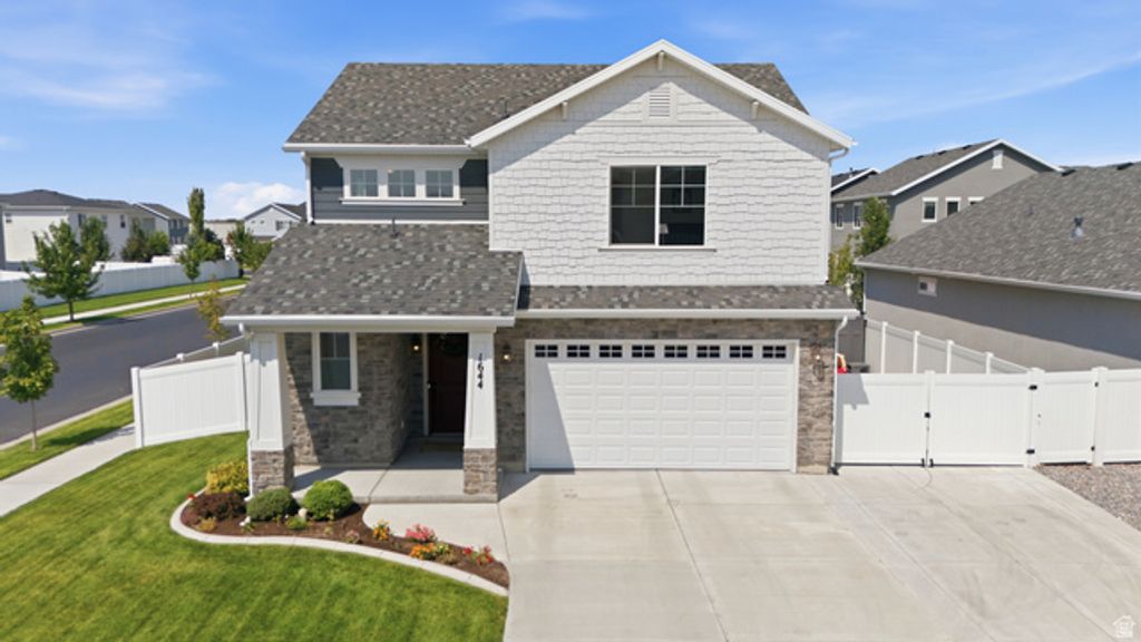 1644 W RED PINE DR, Syracuse, UT 84075