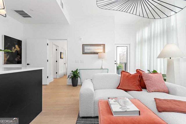 567 Ponce De Leon Avenue NE 510, Atlanta, GA 30308