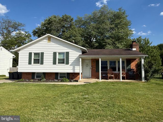 879 BROADFIELD DR, Newark, DE 19713