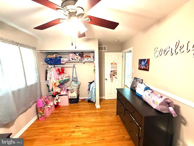 879 BROADFIELD DR, Newark, DE 19713