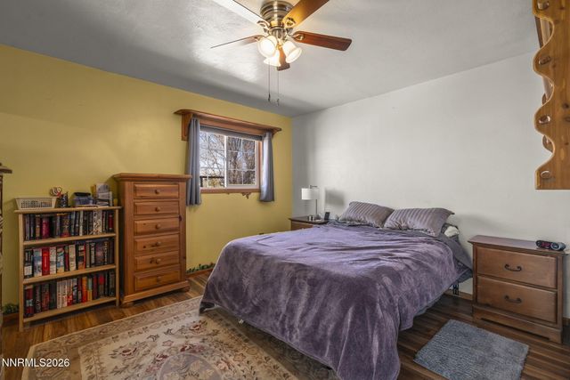 5660 Igloo Drive, Sun Valley, NV 89433