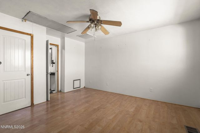 5660 Igloo Drive, Sun Valley, NV 89433