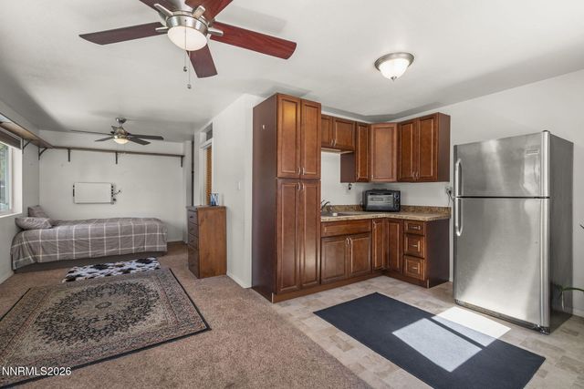 5660 Igloo Drive, Sun Valley, NV 89433