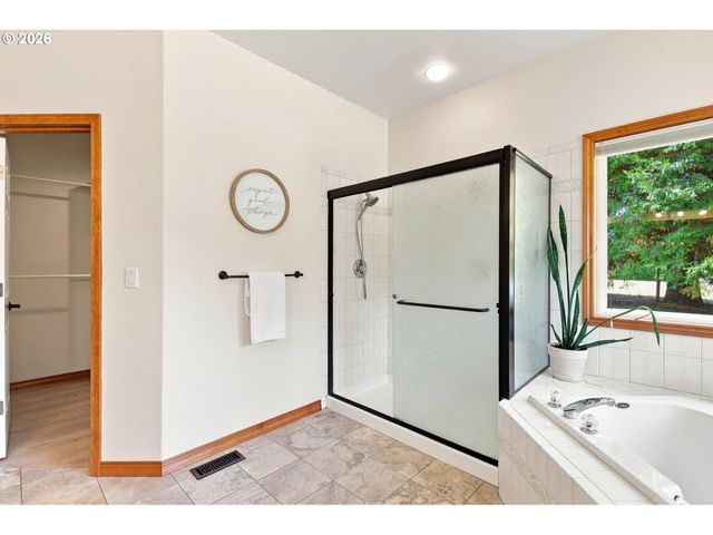 7014 Ne 252ND Way, Battle Ground, WA 98604