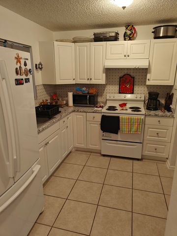 410 Fernandina Street NW, Palm Bay, FL 32907