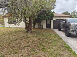 410 Fernandina Street NW, Palm Bay, FL 32907