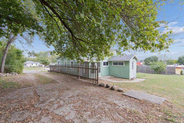 2821 W Court Street, Janesville, WI 53548