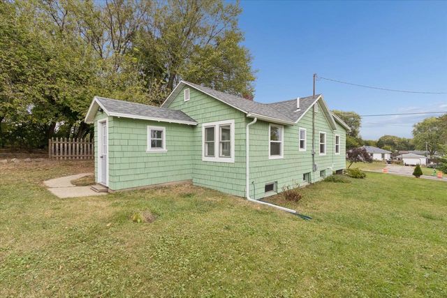 2821 W Court Street, Janesville, WI 53548