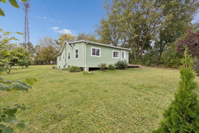 2821 W Court Street, Janesville, WI 53548