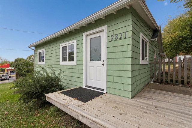 2821 W Court Street, Janesville, WI 53548