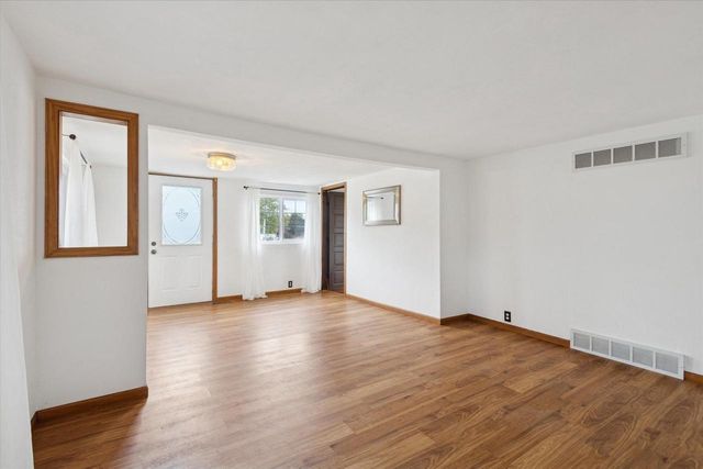 2821 W Court Street, Janesville, WI 53548