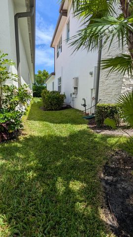 5011 BELAND Drive, Wellington, FL 33467