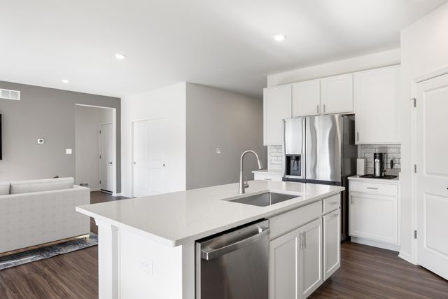 3830 Brander Drive, Valparaiso, IN 46385