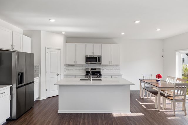 3830 Brander Drive, Valparaiso, IN 46385